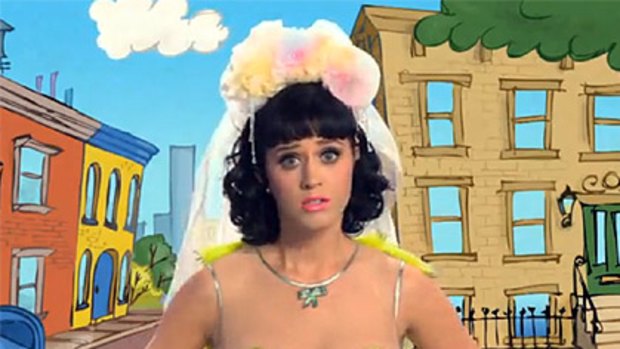 Off Her Chest Katy Perry Gets Revenge On Elmo 