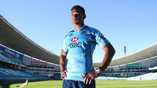 Israel Folau has signed a 1 year deal with the NSW Waratahs.