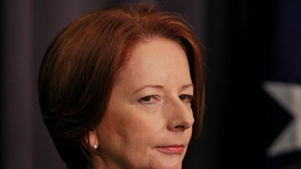 Prime Minister Julia Gillard personally contacted former NSW premier Bob Carr to encourage him to take up a Senate position, sources say.