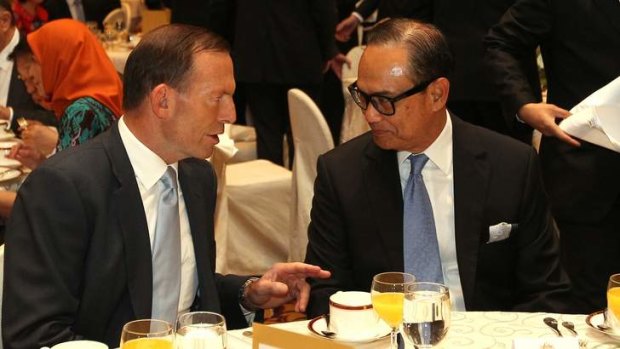 Prime Minister Tony Abbott meets with Indonesian businessman Suryo Sulisto.