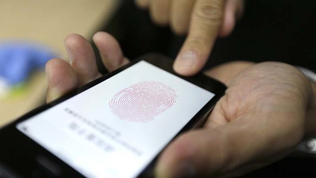 Apple's fingerprint scanner in the iPhone 5s may pave the way for a mobile payment system.
