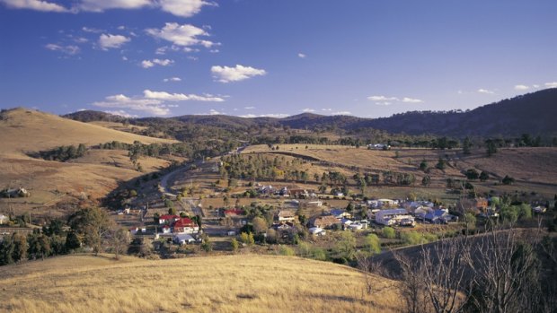 Country town of Sofala nestled among rolling hills and countryside, Central NSW