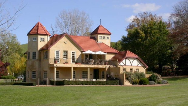 Mount Broughton Golf and Country Club House.