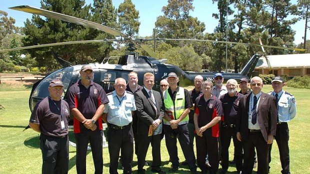 Darlington Bush Fire Brigade with FESA Manager Air Operations Peter Saint, CEO Wayne Gregson APM, Director Aviation Services Douglas Whitfield and Acting Chief Operations Officer Lloyd Bailey.