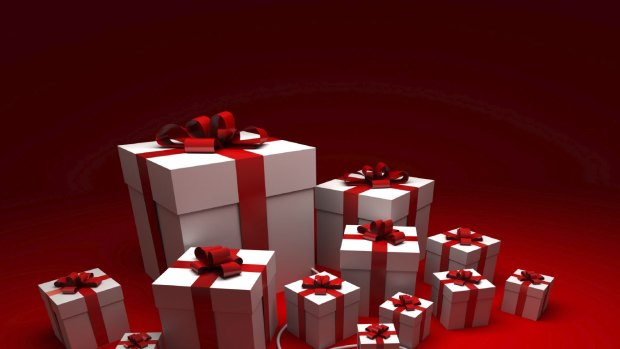Want some great tech gift ideas to go under the tree this year?