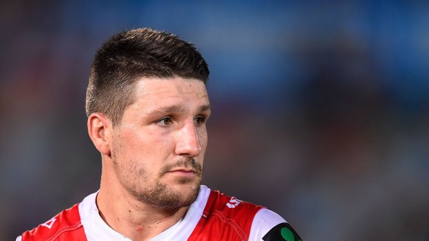 Dragons half Gareth Widdop has been criticised for his side's poor form.
