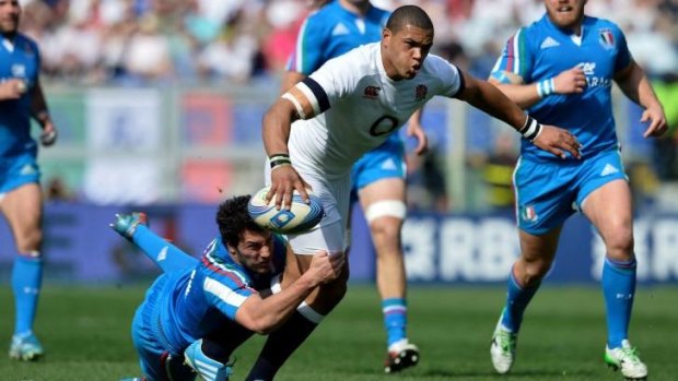 Luther Burrell in action against Italy.