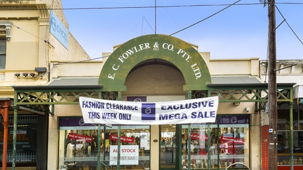 A 945-square-metre site opposite Epworth Hospital has sold at auction for $5,200,000. 