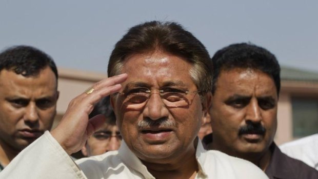 Pakistan's former president Pervez Musharraf has failed to appear in court on treason charges. 