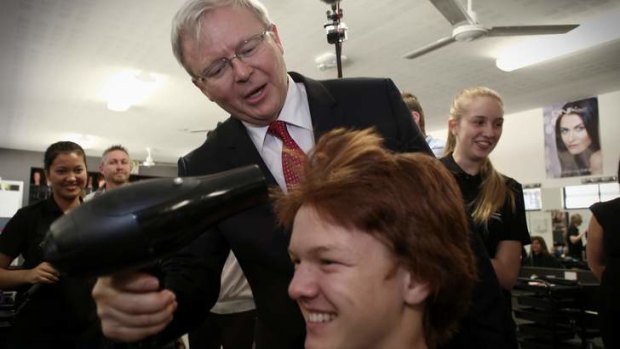 Kevin Rudd has five days to harness people power.