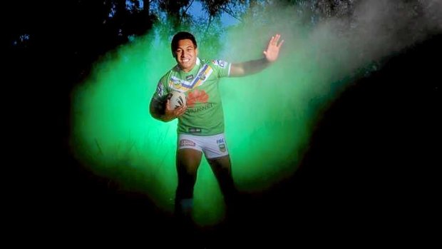Josh Papalii has waved goodbye to the Raiders, but reportedly now wants to stay in Canberra.