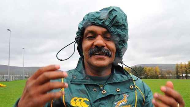 Springboks coach Peter De Villiers is confident his team can cope with Sonny Bill Williams.