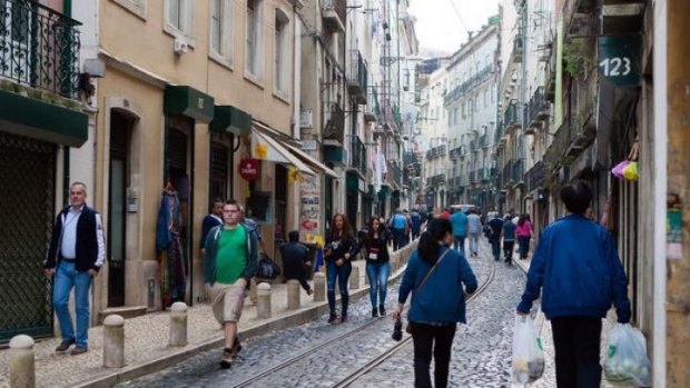 Shanghai property buyer Bing Wong: "Lisbon is cheap if you compare it with other cities."