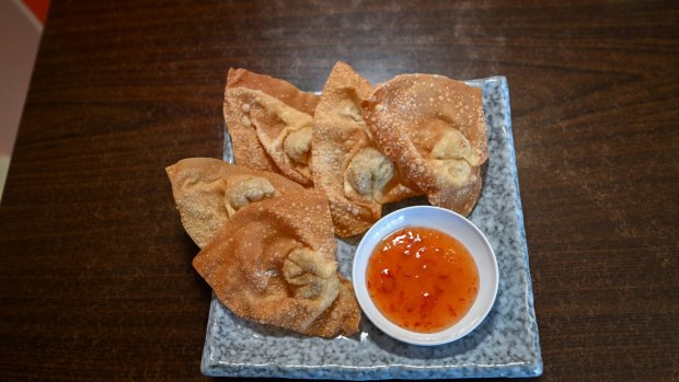 Fried wontons, -PBK Noodles in Clayton. 16th November 2022, The Age news Picture by JOE ARMAO Photo Joe Armao