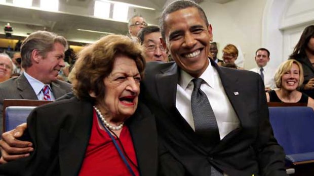 Barack Obama and Helen Thomas celebrating together last year - they have the same birthday.