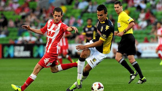 Trent Sainsbury is in no rush to head overseas.