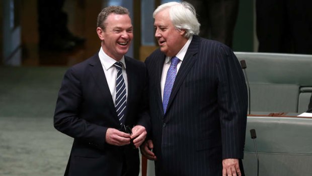 Leader of the house Christopher Pyne and Palmer United Party leader Clive Palmer.