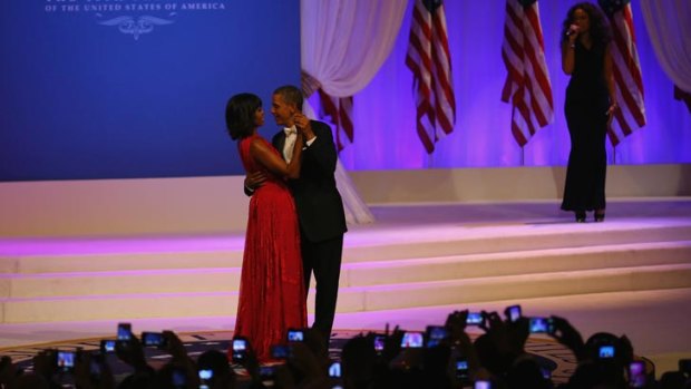 Barack and Michelle dance together at the inauguration ball to the sounds of Jennifer Hudson.