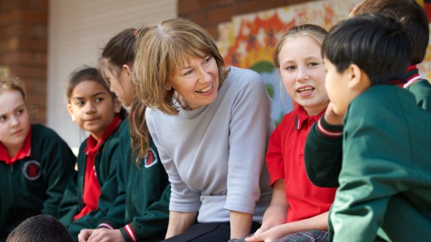 Gonski reforms must be implemented: Maxine McKew chatting with students at Our Lady of Mount Carmel School.