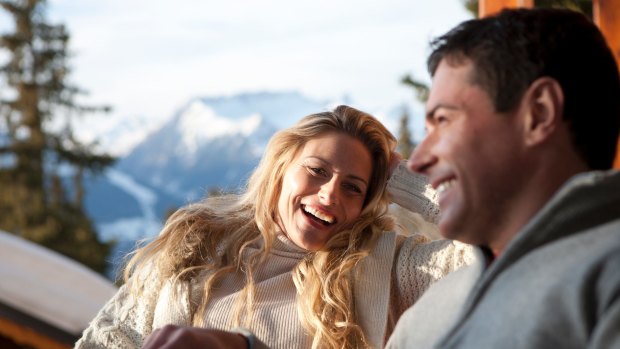 Finding a date at the snow has gotten a whole lot faster with dating apps such as Tinder. 