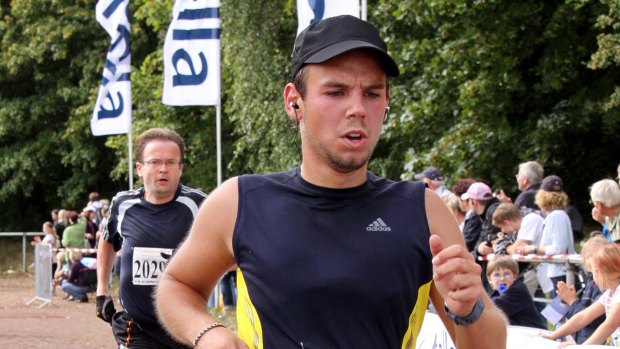 Crashed Airbus A320 into French Alps ... Co-pilot of Germanwings Flight 4U9525 Andreas Lubitz searched for information about suicide as well as cockpit security online using his iPad, according to prosecutors.