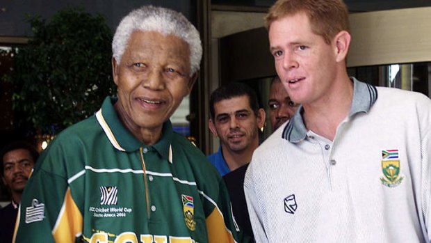 Powerful support: Nelson Mandela and Shaun Pollock meet before the 2003 World Cup.