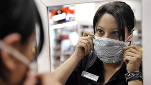 Air travellers have rushed to buy face masks to limit exposure to swine flu.