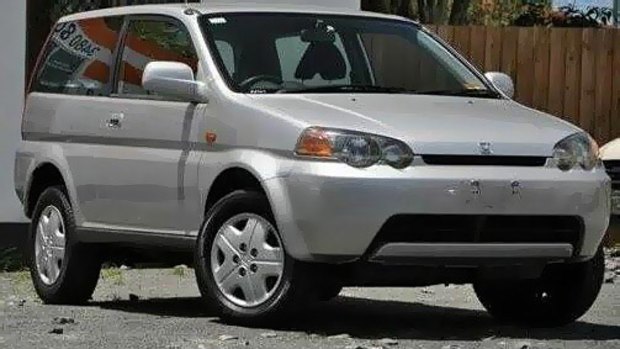 A 1999 silver Honda HR-V similar to the one the attackers escaped in.