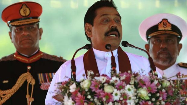 Not bowing to international demands ... Sri Lankan President Mahinda Rajapaksa.