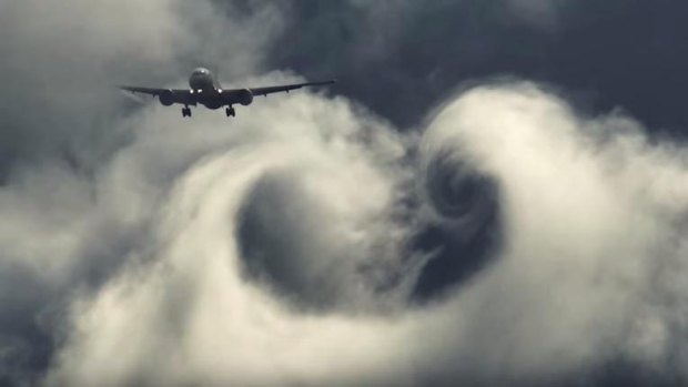 Jet stream from an Emirates aircraft created a heart-shape in the clouds.