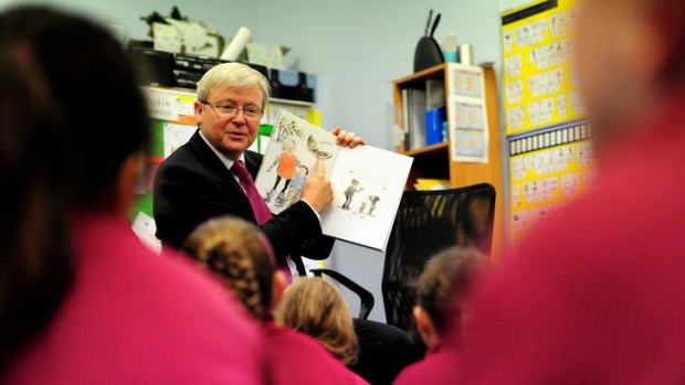 Kevin Rudd reads With Nan to the prep/grade 1 class at Brentwood Park Primary School.
