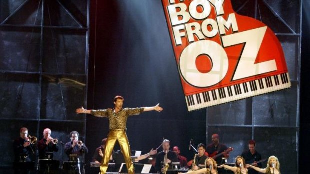 Actor Hugh Jackman performs a number from the hit musical "The Boy From Oz" at The American Theater Wing's 58th Annual Tony Awards at Radio City Music Hall in New York, June 6, 2004.