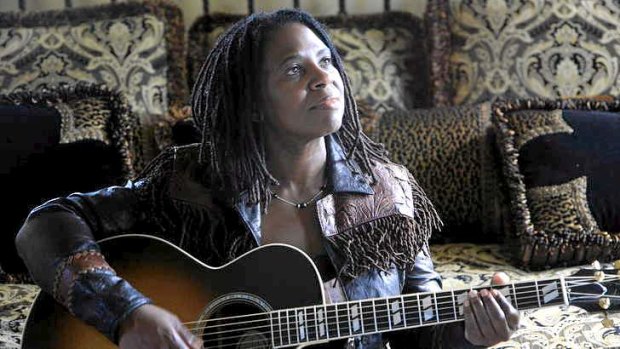 Grammy award nominee Ruthie Foster is on tour.