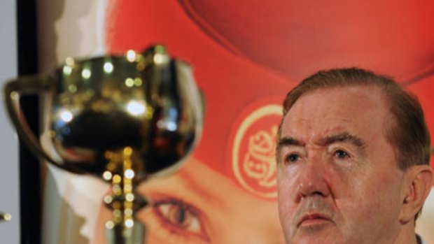 Dermot Weld believes it will be difficult for an international horse to win this year's Melbourne Cup.