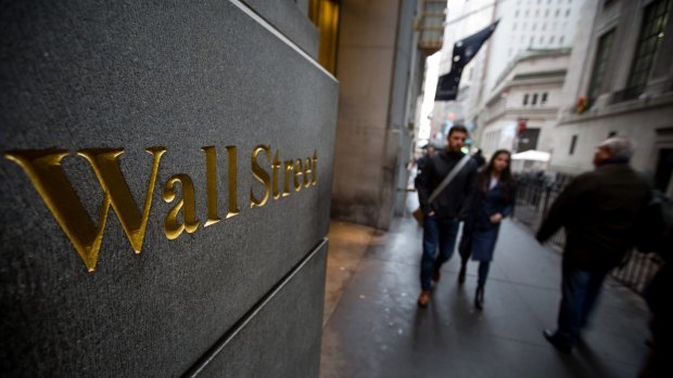 US bank stocks led the biggest fall on Wall Street this year, sending global stocks lower.