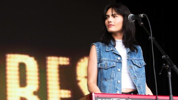 Supporting the Stones: Isabella Manfredi from The Preatures.