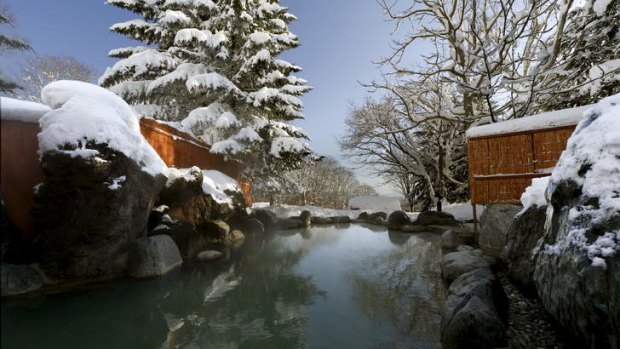 Warming to Niseko: Green Leaf Hotel's hot pool - it's 40 degrees.