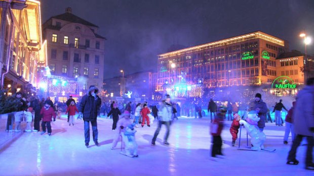Ice skating at Stachus Karlsplatz.