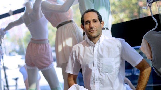 Dov Charney built a worldwide empire of 280 clothing stores, personifying the racy, risk-taking aesthetics of his business, but investors became skittish over his controversial persona. 