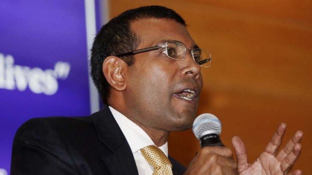 The former president of the Maldives, Mohamed Nasheed, has called on Australia to help push for a new round of elections in the troubled archipelago.