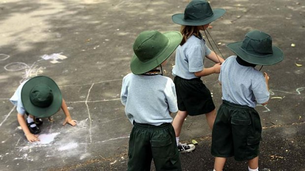 Long hours and low pay are being blamed for a Victorian principal shortage.