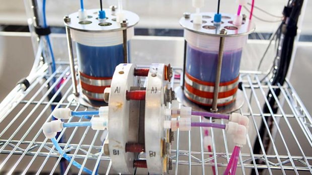 Lab-scale organic molecule flow battery developed at Harvard.