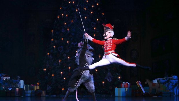 From Queensland Ballet's The Nutcracker, Emilio Pavan (King Rat) and Shane Wuerthner (Nutcracker). 