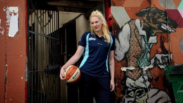 Canberra Capitals star Lauren Jackson is out indefinitely with a hamstring injury.