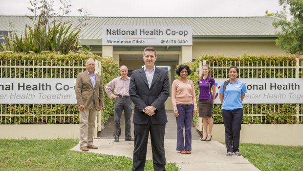 The people behind the new Wanniassa Medical Centre: (l-r) Service One Alliance Bank chief executive officer Peter Carlin, GP Dr Sandor Ertz, National Health Co-op managing director Adrian Watts, GP Dr Anu Sumathipata, receptionist Emily Coveny and nurse
Cheryl Castaneda.
