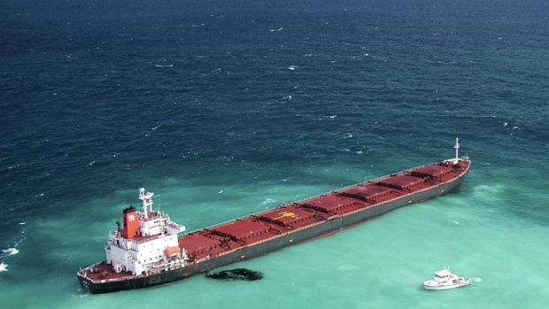 Oil leaked from a Chinese coal carrier when it ran aground near the Great Barrier Reef in April last year.