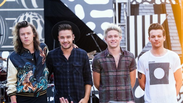NEW YORK, NY - AUGUST 04:  (L-R) Harry Styles, Liam Payne, Niall Horan and LouisTomlinson of One Direction perform on "Good Morning America's Summer Concert Series" at Rumsey Playfield, Central Park on August 4, 2015 in New York City.  (Photo by Debra L Rothenberg/FilmMagic)