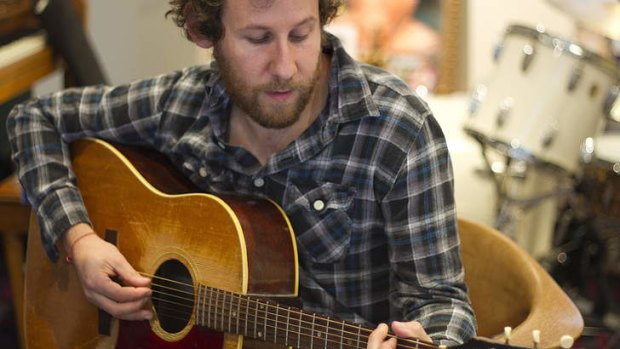 Ben Lee is at odds with his indie past but is looking to music's future on <i>The Voice</i>.
