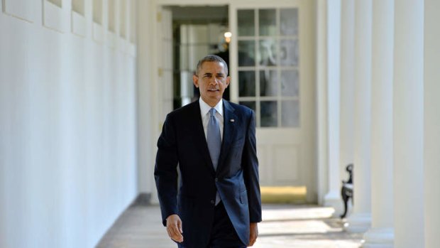US President Barack Obama   will address the American people on Syria in  prime-time  on Tuesday evening.