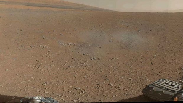 360-degree, full-resolution panorama from NASA's Curiosity rover shows area all around the rover within Gale Crater on Mars.